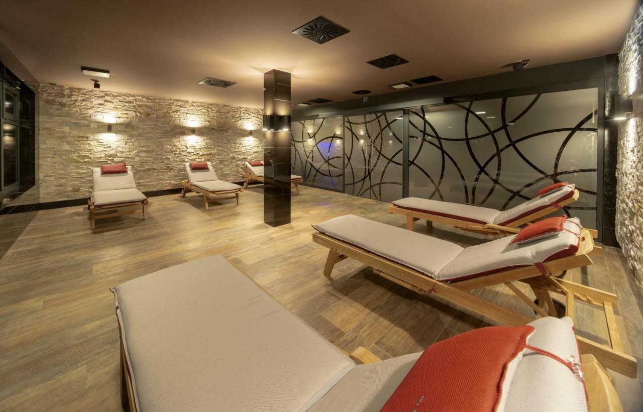 Wellness Hotel Astra Špindlerŭv Mlýn Eksteriør bilde